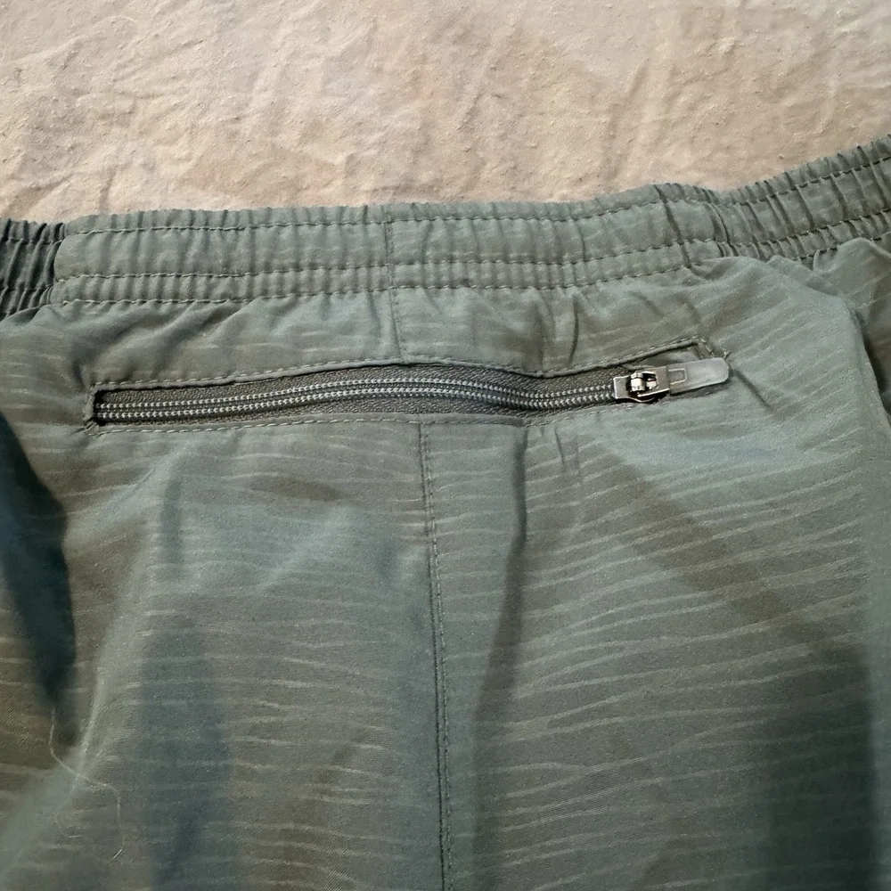Nike Dri-FIT Green Women's Athletic Running‎ Shorts Polyester Drawstring Small